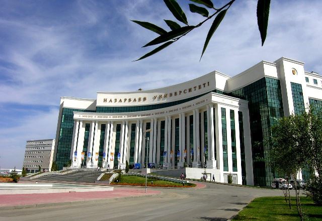 Astana  - עיר הבירה המרהיבה של קזחסטן